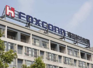 Foxconn to Start Making iPhones in Chennai from Next Year