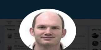 Apple’s VP Heading Siri Development Steps Down From Post: Report