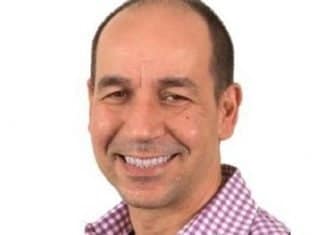 Apple Hires Microsoft’s ex Corporate Vice President