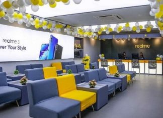 Panasonic’s Saket Choudhary Joins Realme Mobiles India Team