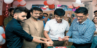 Smartphone Repair Startup Phixman Opens New Stores in Delhi and Haryana