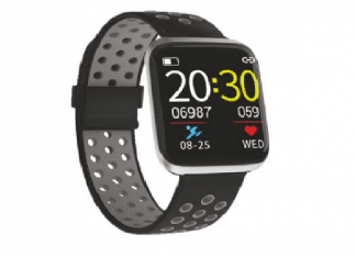 Pebble Launches Smart Watch Featuring Blood Pressure Monitor