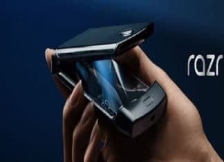 Motorola Back in the Flip Smartphone Game