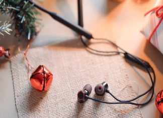 OnePlus Celebrates Five Million Community, Launches Red Cable Club programme